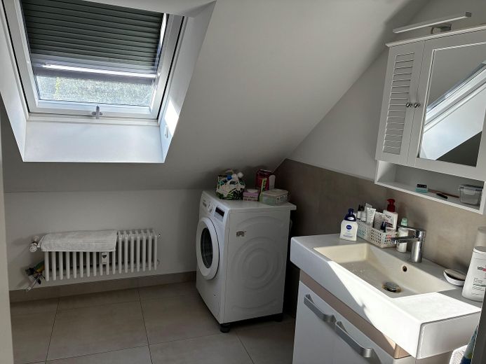 Schöne, sanierte DG Wohnung (95m²) in zentraler Kurparklage – Foto 6