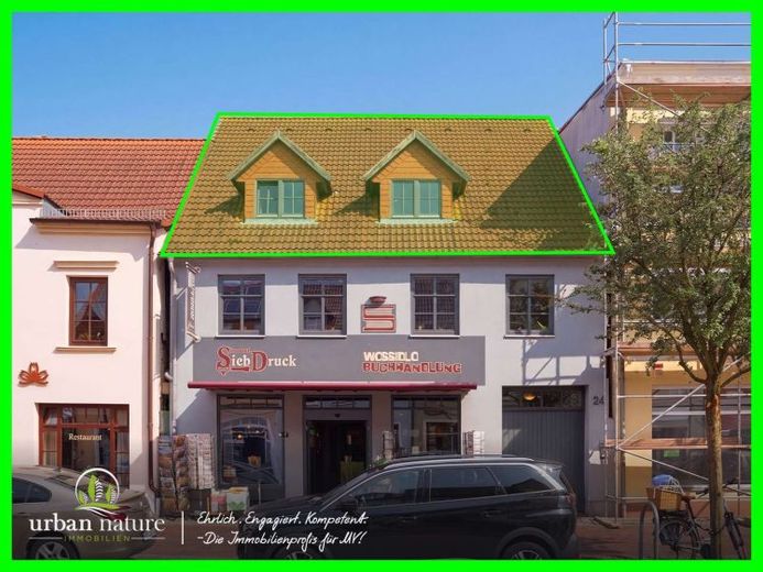 Charmante Dachgeschosswohnung im Herzen der Bernsteinstadt Ribnitz-Damgarten – Foto 1