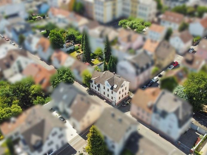 ++Charmantes Immobilien-Ensemble mit vielfältigen Nutzungsmöglichkeiten in Heddernheim++ – Foto 1