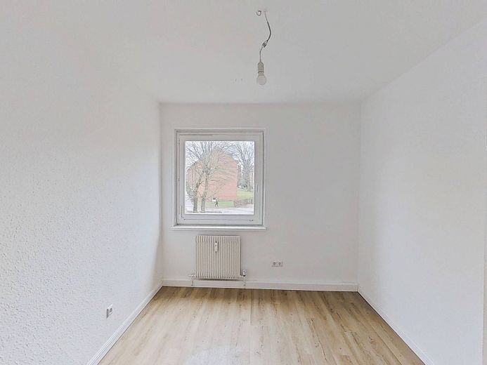 Großzügiges Wohnen: Helle 4-Zi.-Wohnung mit Balkon – Ansicht I: Schlafzimmer II
