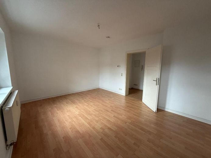 Helle 3-Zimmer-Wohnung im 1. OG sucht Nachmieter - Reusa nahe dem Krankenhaus – Bild 2