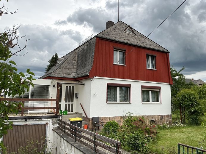 Charmantes Haus mit großem Garten und viel Potenzial – Foto 1