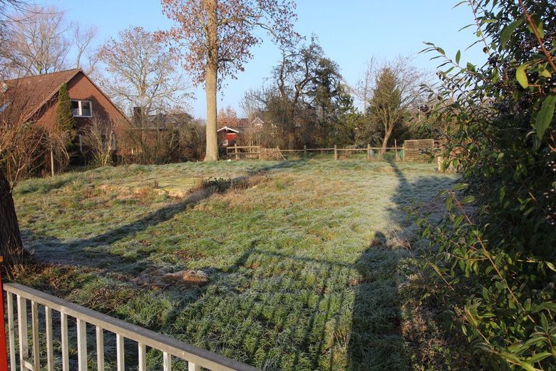 Exquisites Baugrundstück inkl. Baugenehmigung für einen Designer Bungalow mit ca. 77 qm Wohnfläche – 4 - Baugrundstück