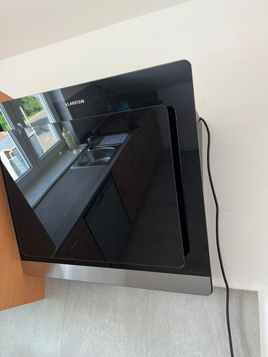 Moderne 3-Zimmer-Dachgeschosswohnung mit Balkon, Loggia & Einbauküche – Foto 11