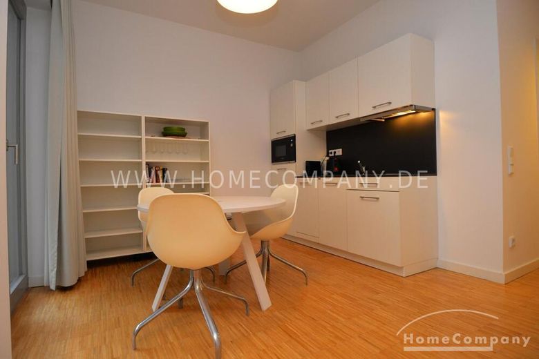 Wunderschöne 2-Zimmer Wohnung Berlin Mitte, Toplage, möbliert – d5ad419e2097216469e084e2b6c1300d66574377.jpg