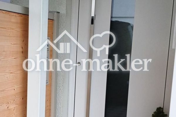 Casa a schiera centrale di alta qualità con 6,5 locali, impianto fotovoltaico e molti dettagli speciali