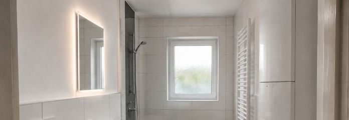 Modern sanierte 1-Zimmer-Wohnung mit Balkon, Einbauküche und Stellplatz in Jever-Rahrdum