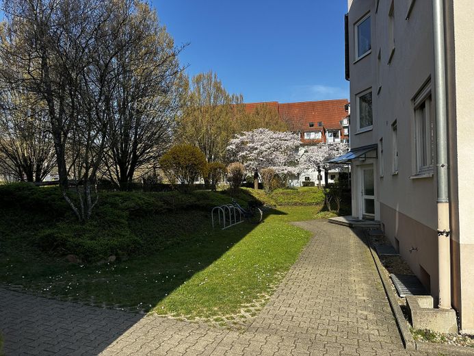 Maisonette-Dachgeschoss-Wohnung in Denzlingen – Sicht auf Hauseingang