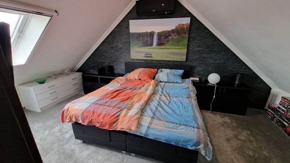 Schlafzimmer mit Klimaanlage