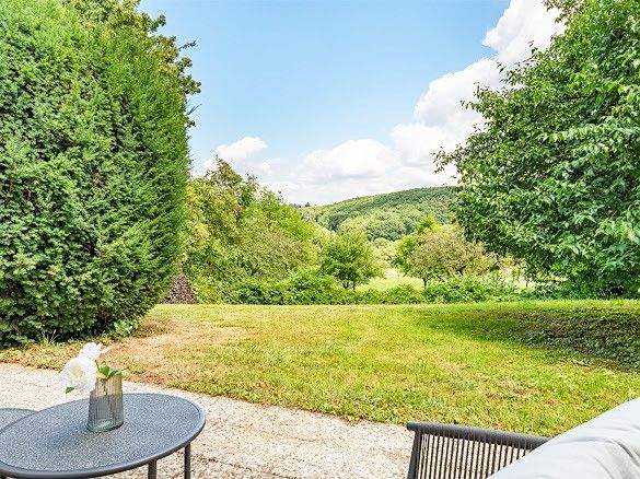 Helle 3-Zimmer-Wohnung mit Terrasse ins Grüne – frisch renoviert – Photo 4