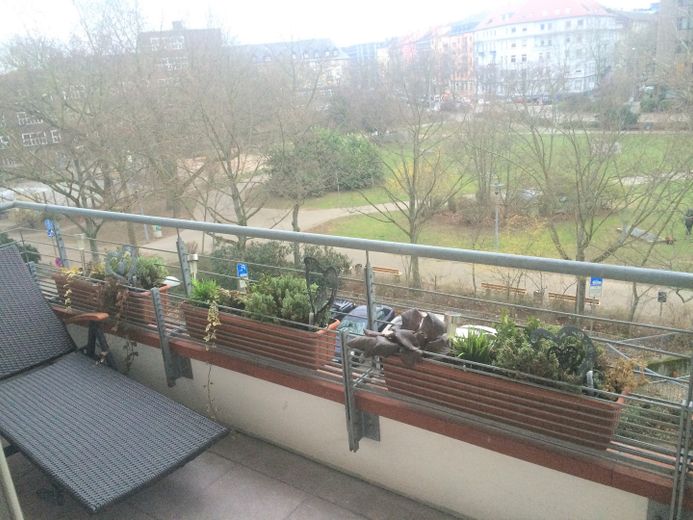 Balkon mit Parkausblick