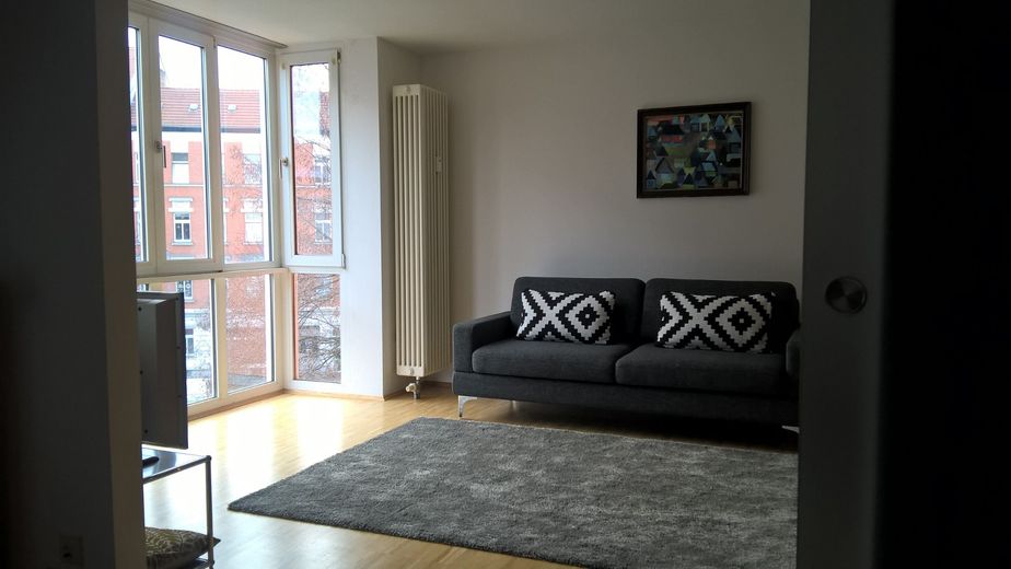 Traumwohnung, Leipzig-Gohlis, - möbliert, FREI AB 15. AUGUST 2026 – Wohnzimmer mit WIGA