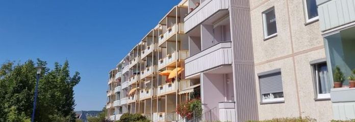 Tolle 3-R.-Whg. mit Balkon und EBK u. Stellplatz