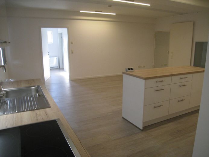 2 Zimmer-Studiowhg. Lahr. Bauj.2019, barrierefrei mit offenen Wohn,-Essbereich. – Wohnen vom Eingang her