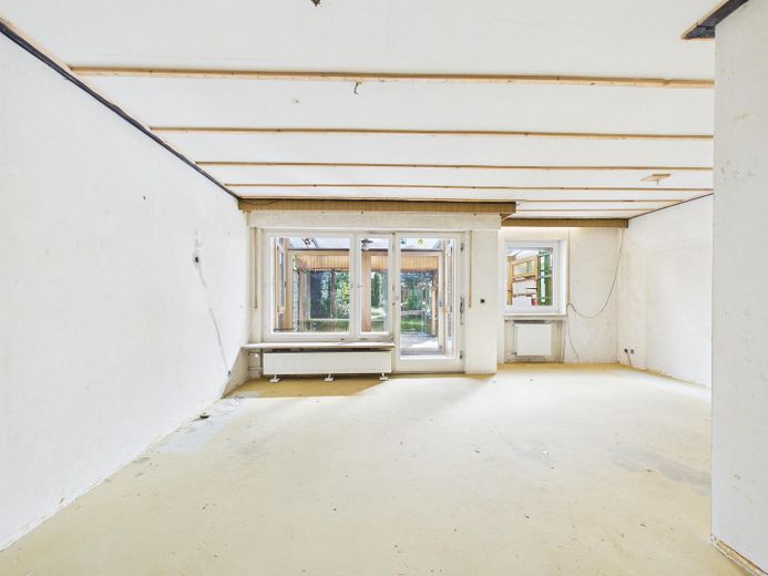 Edles Reihenmittelhaus in gepflegter Umgebung – EG Wohn+Esszimmer 1