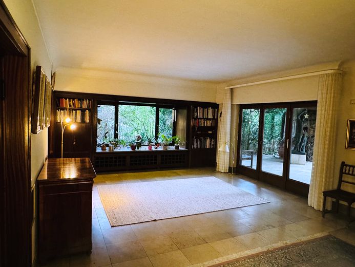 Blick ins große Wohnzimmer 