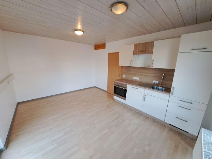 Repräsentative, lichtdurchflutete und klimatisiere Büro- / Praxisfläche in Durmersheim – Raum 4
