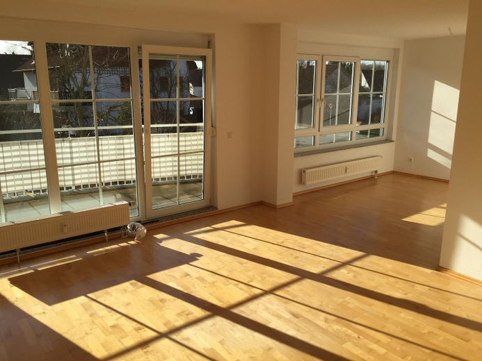 Moderne 3-Zimmer Wohnung mit Balkon, EBK und Garage – Essen