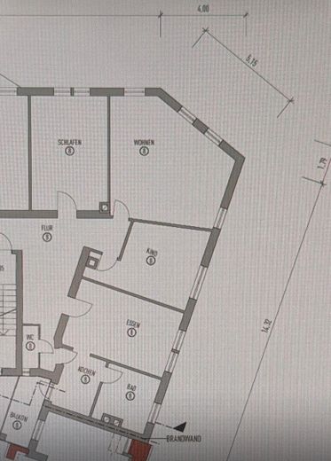 Lichtdurchflutete 4-Zi.-Whg. mit Balkon und Einbauküche – Grundriss