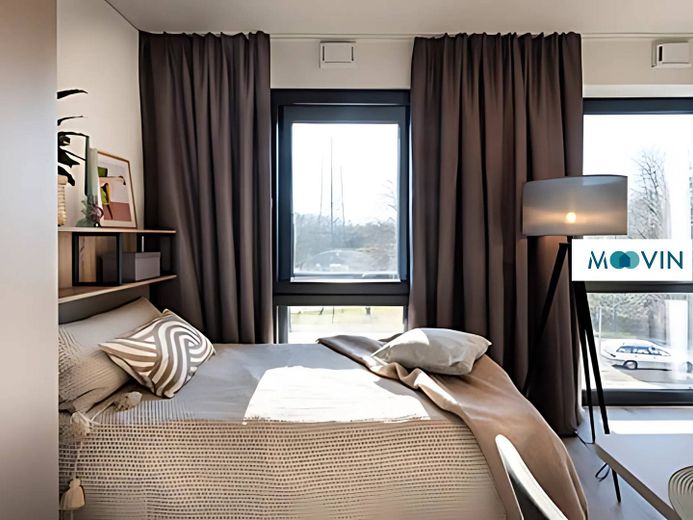 Möbliertes Smart-Apartment mit EBK, ALL-IN-MIETE, UVM. bei URBAN BASE – Schlafbereich (Beispiel-Dekor…