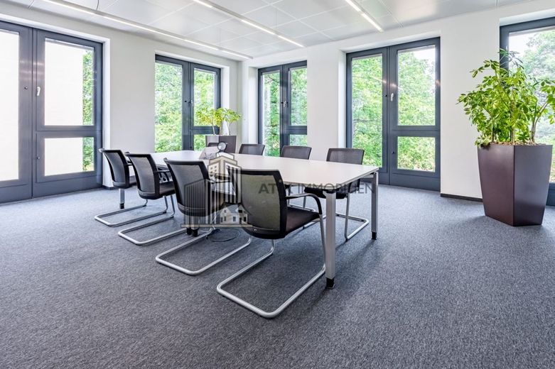 ATIK: Moderne Büroflächen direkt am Flughafen Frankfurt - provisionsfrei – Innenansicht