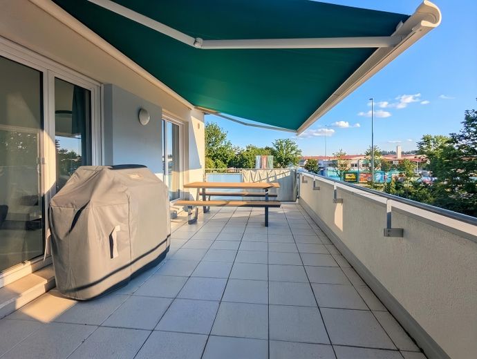 Hochwertig voll möblierte 2-Zimmer-Wohnung mit Dachterrasse, Tiefgarage & Garten in München Nord – Foto 12