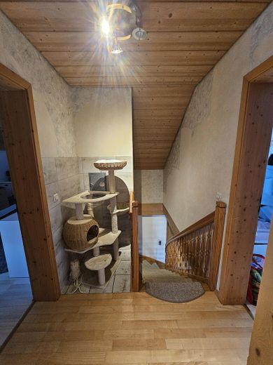 6,5-Zi Wohnung in Rosenfeld (Kernstadt) zu vermieten ab 01.12.26 – Flur oben