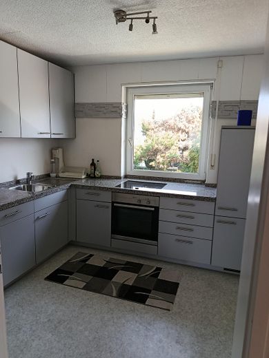Zweifamilienhaus in Toplage, Ruheoase mit Pool am Stadtrand von Friedberg/Augsburg, Hochzoll – Küche