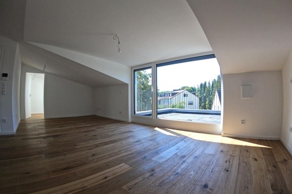 Hochwertige Neubauwohnung mit Dachgeschossflair ab sofort!