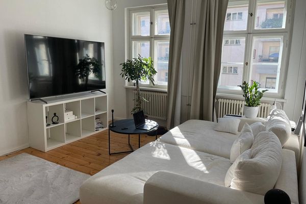 Helle 2 Zimmer Wohnung Prenzlauer Berg