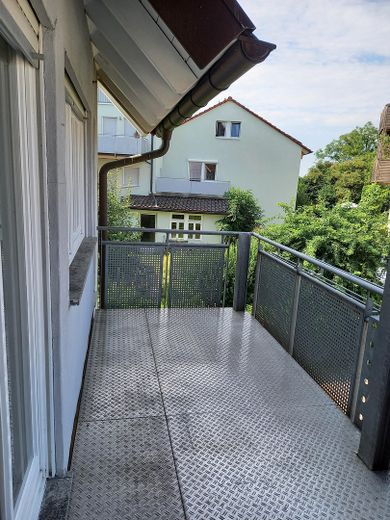 Lichtdurchflutete Zweizimmerwohnung – großer Balkon