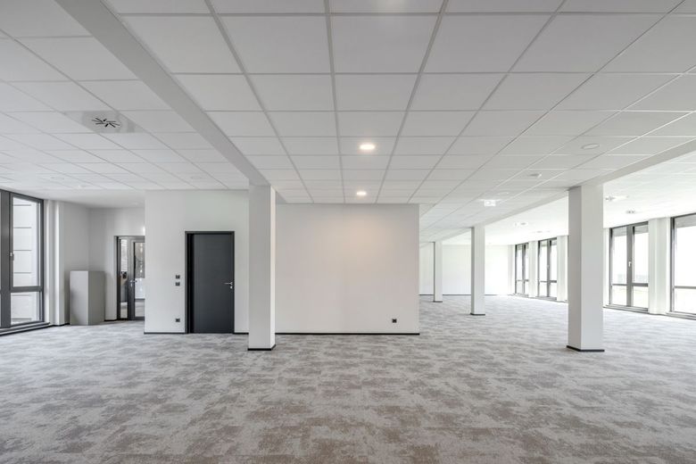 ATIK: Moderne, lichtdurchflutete Büroflächen im THE HUB Walldorf – Innenansicht