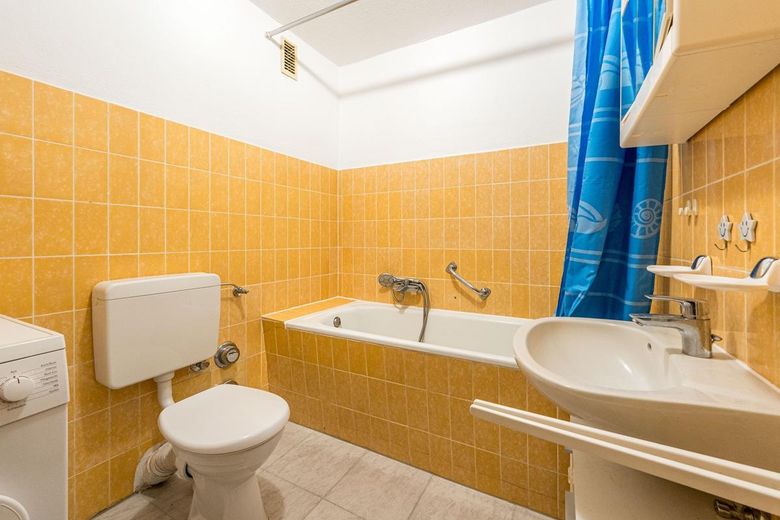 Attraktive 3 Zimmer- Dachgeschosswohnung mit Blick in die Schweiz – फोटो 9