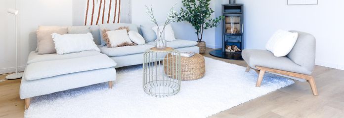 Wohnzimmer mit Kamin