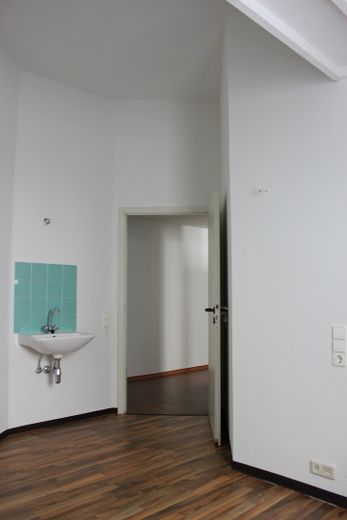5R-Whg. 115 qm maßgeschneidert für die große Familie | Unit 3.1.1 – Zimmer2 mit Waschbecken