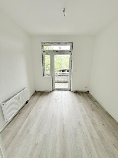 Schlafzimmer 3 WE06