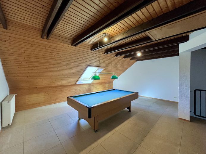 Spacious end-of-terrace house in Mannheim-Wallstadt – Photo 16