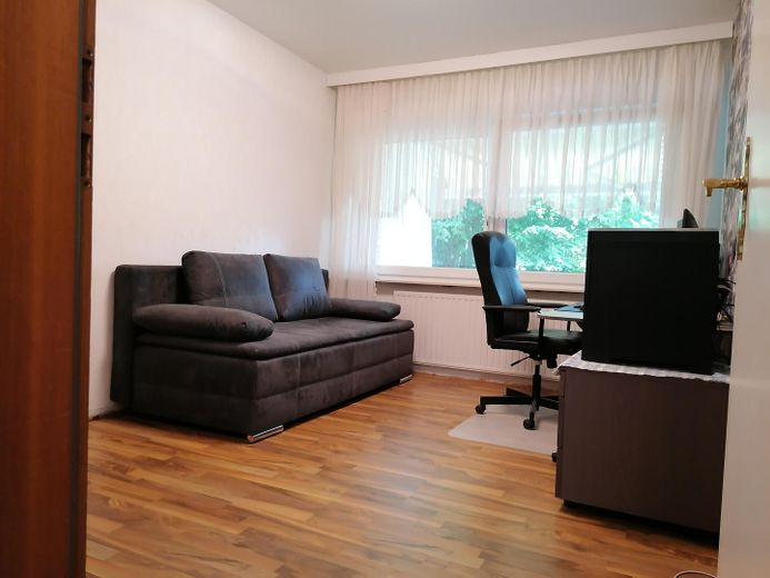 Schlafzimmer 2