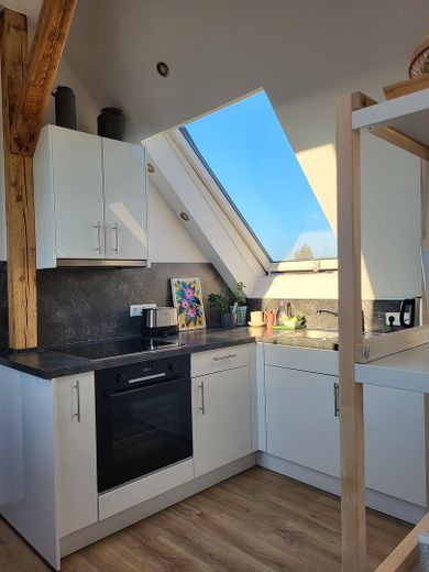 Monolocale moderno e completamente arredato a S-Vaihingen | fino a 5 mesi | possibilità di registrazione – Foto 2