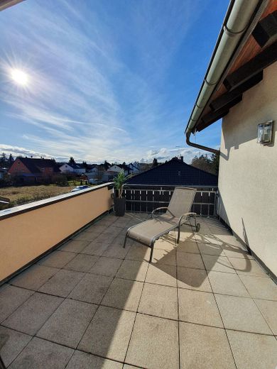 Gemütliche 3-Zimmer-Dachgeschosswohnung in Großenseebach – Foto 12
