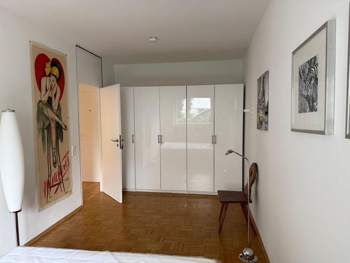 Schlafzimmer-Schrank