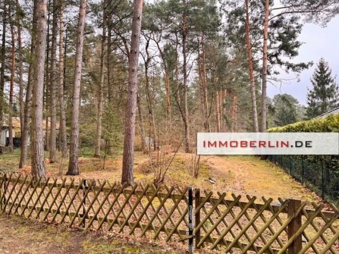 IMMOBERLIN.DE - Ampio terreno edificabile con ideale esposizione a sud – Foto 1