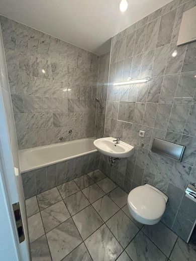 Badezimmer 1