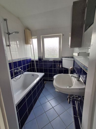 Beautiful 2-room top-floor apartment in Sankt Ingbert, Hassel – Foto 6