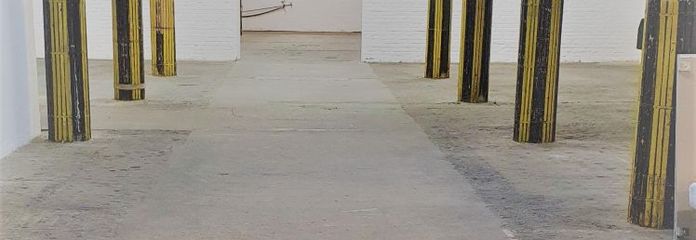 Недорогие складские помещения / рампа в аренду, общая полезная площадь 1170 м², также в аренду как часть площади