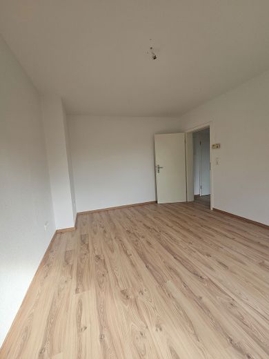 2-Zimmer-Wohnung mit Balkon in Wilhelmshaven Mitte – Foto 3