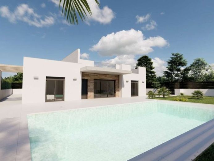 Bella villa con grande terreno in un resort con servizio di sicurezza privato – Foto 1