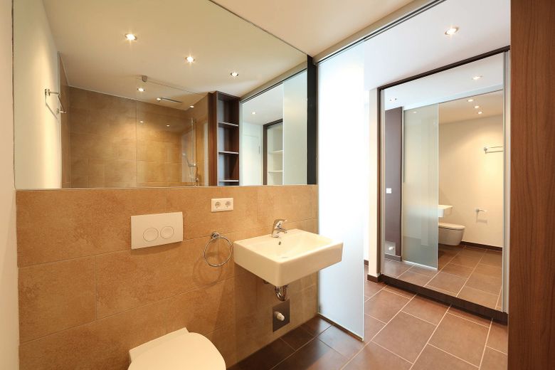 Großes Apartment, Möbiliert, im Zentrum Münchens ab 01.08.26 zu vermieten – Foto 15