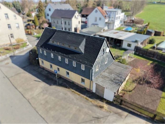 Sanierungsjuwel mit Potenzial: Gestalten Sie Ihr perfektes Familiendomizil! – Foto 1