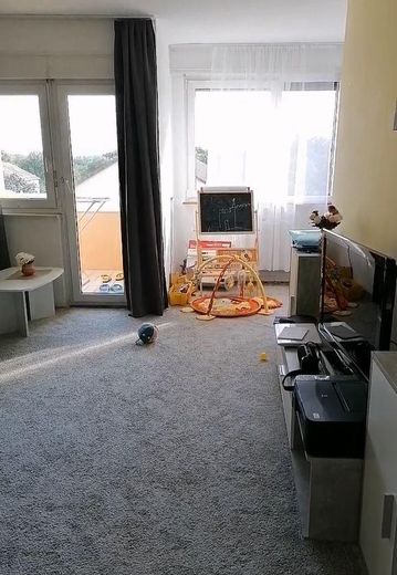 Sichere Kapitalanlage & Altersvorsorge in Stuttgart-Degerloch – Wohnzimmer
